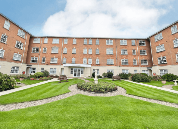 Admiral Sounds Apartments